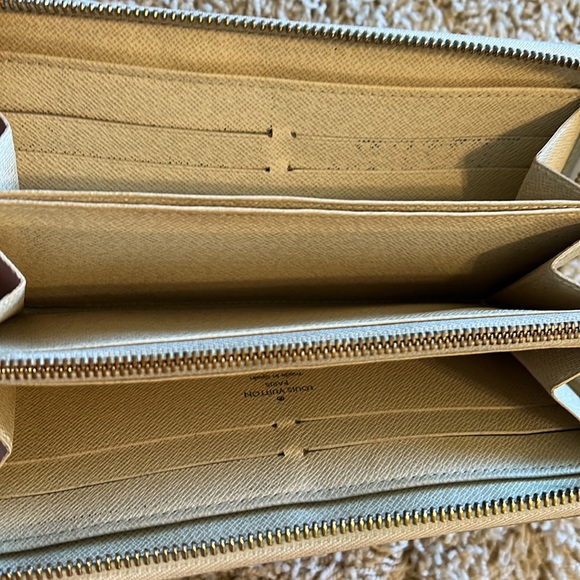 SOLD Bundle Louis Vuitton Damier Azur Totally MM Tote Bag & Matching Wallet - Picture 16 of 16